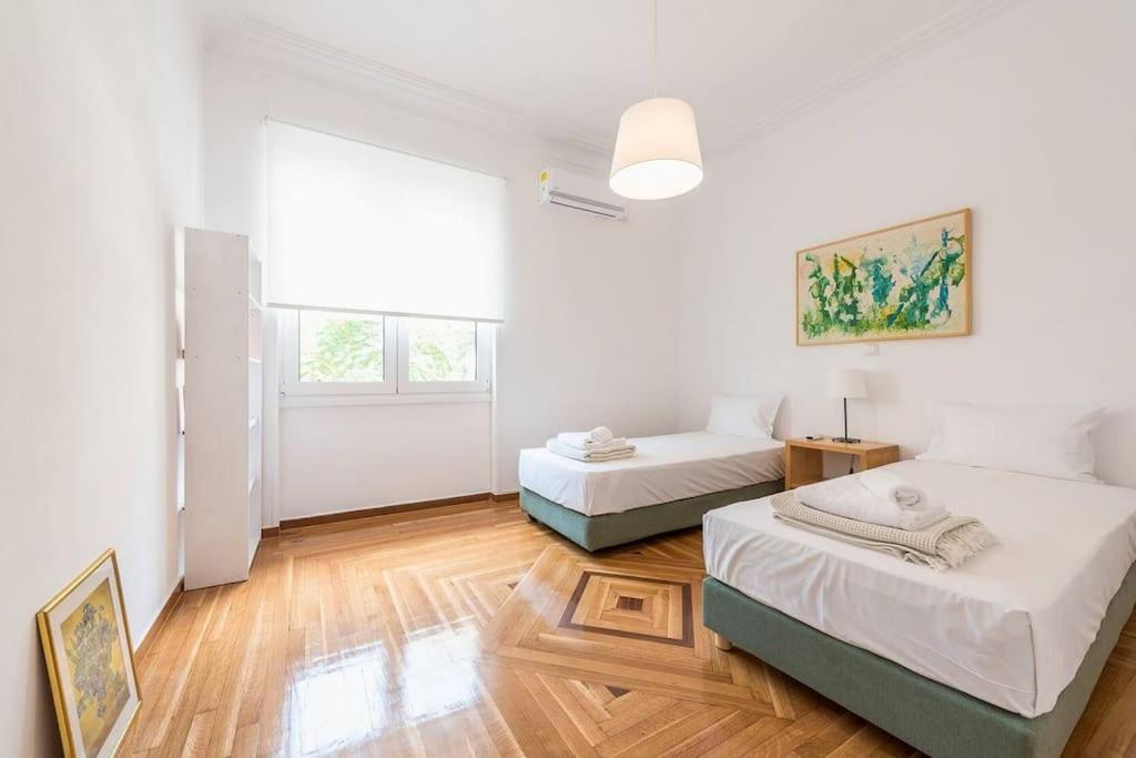 Casa Pamisou Near Attiki Metro Station Apartment Athens Luaran gambar