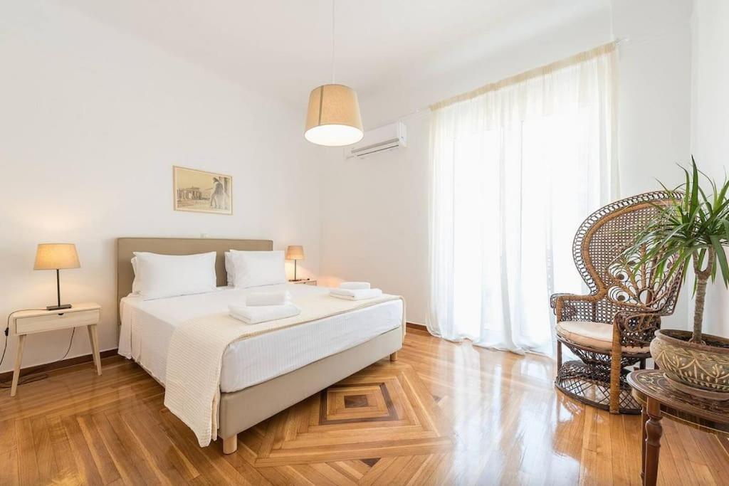 Casa Pamisou Near Attiki Metro Station Apartment Athens Luaran gambar