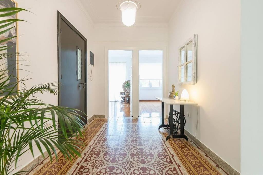 Casa Pamisou Near Attiki Metro Station Apartment Athens Luaran gambar